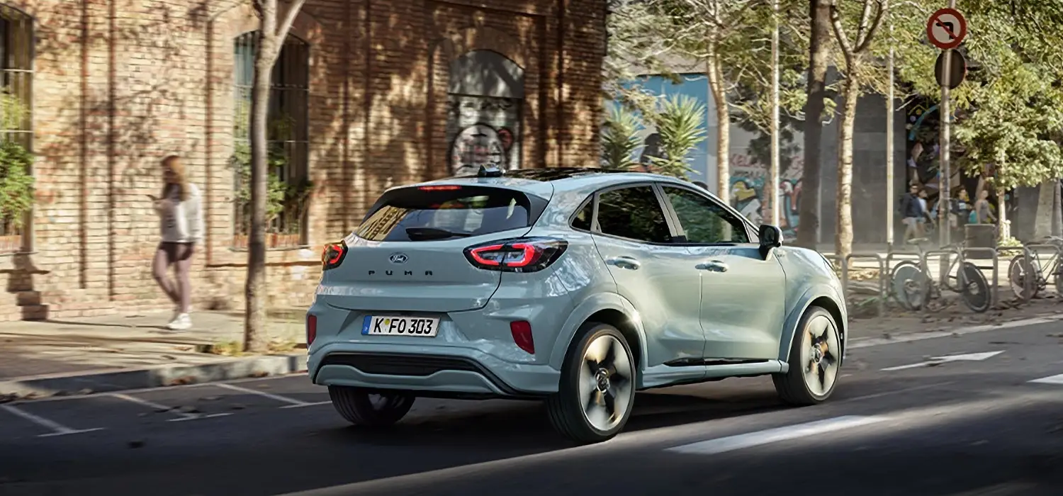 Der Ford Puma Titanium - Heckansicht- Jetzt den Puma bei deinem Ford Autocenter Mothor in Brandenburg, Stendal oder Gardelegen leasen