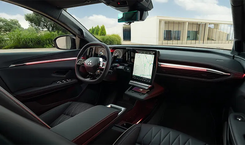 Der neue Mitsubishi Eclipse Cross - Ansicht des Cockpits - Jetzt den Eclipse Cross bei deinem Mitsubishi Autocenter Mothor in Stendal, Gardelegen oder Brandenburg leasen, finanzieren oder kaufen!