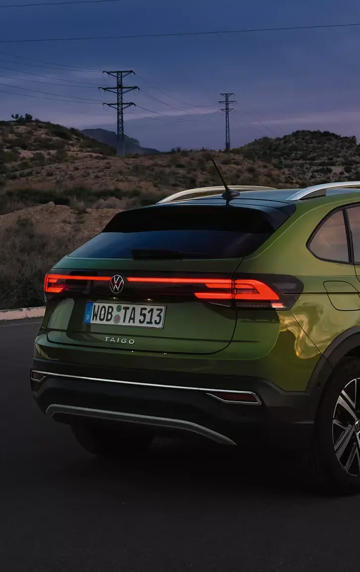 Der Volkswagen Taigo Lie - Heckansicht - Jetzt bei deinem Volkswagen Autohaus Mothor in Brandenburg leasen.