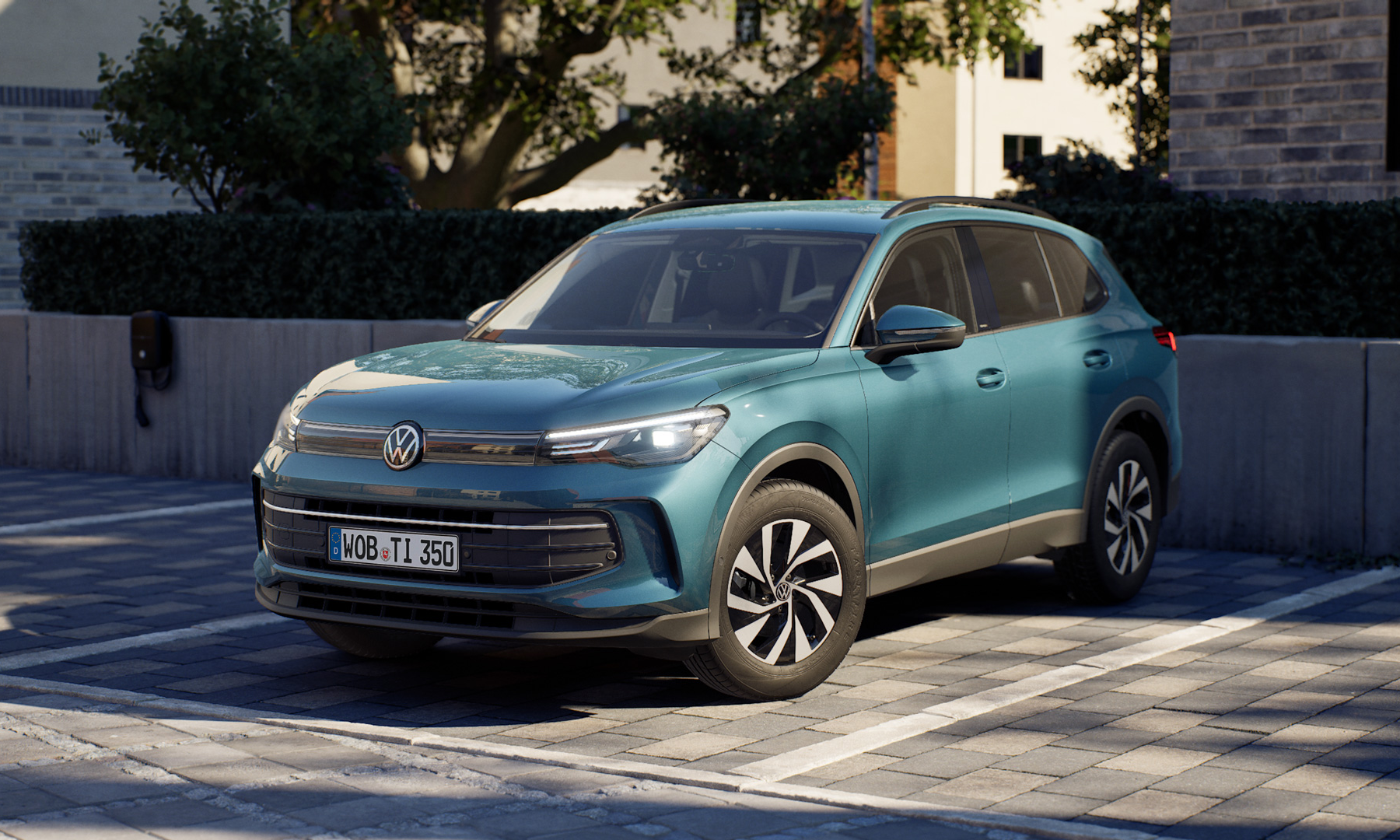 Der Volkswagen Tiguan Life - Vorderansicht - Jetzt bei deinem Volkswagen Autohaus Mothor in Brandenburg leasen.