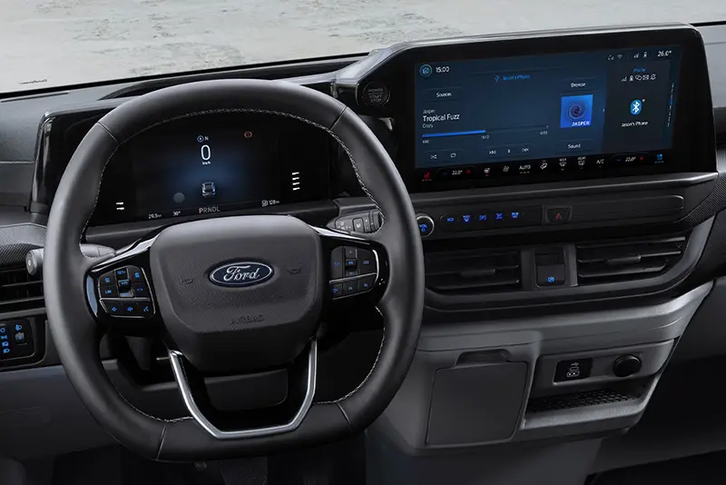 Der Ford Transit Custom - Innenansicht- Jetzt den Transit Custom bei deinem Ford Autocenter Mothor in Brandenburg, Stendal oder Gardelegen kaufen